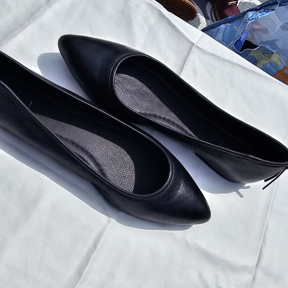 New Frye Black Leather Women's Flats